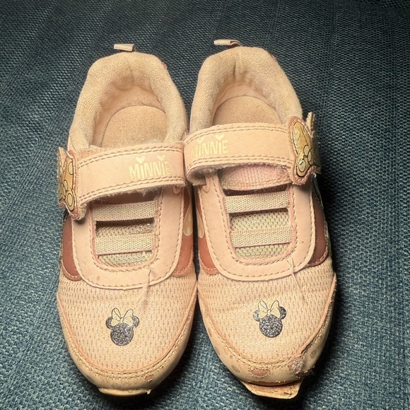Disney Pink Minnie Mouse Athletic Sneakers - Picture 3 of 8